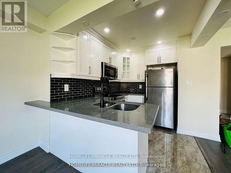 11 - 50 BLACKWELL AVENUE Image 4