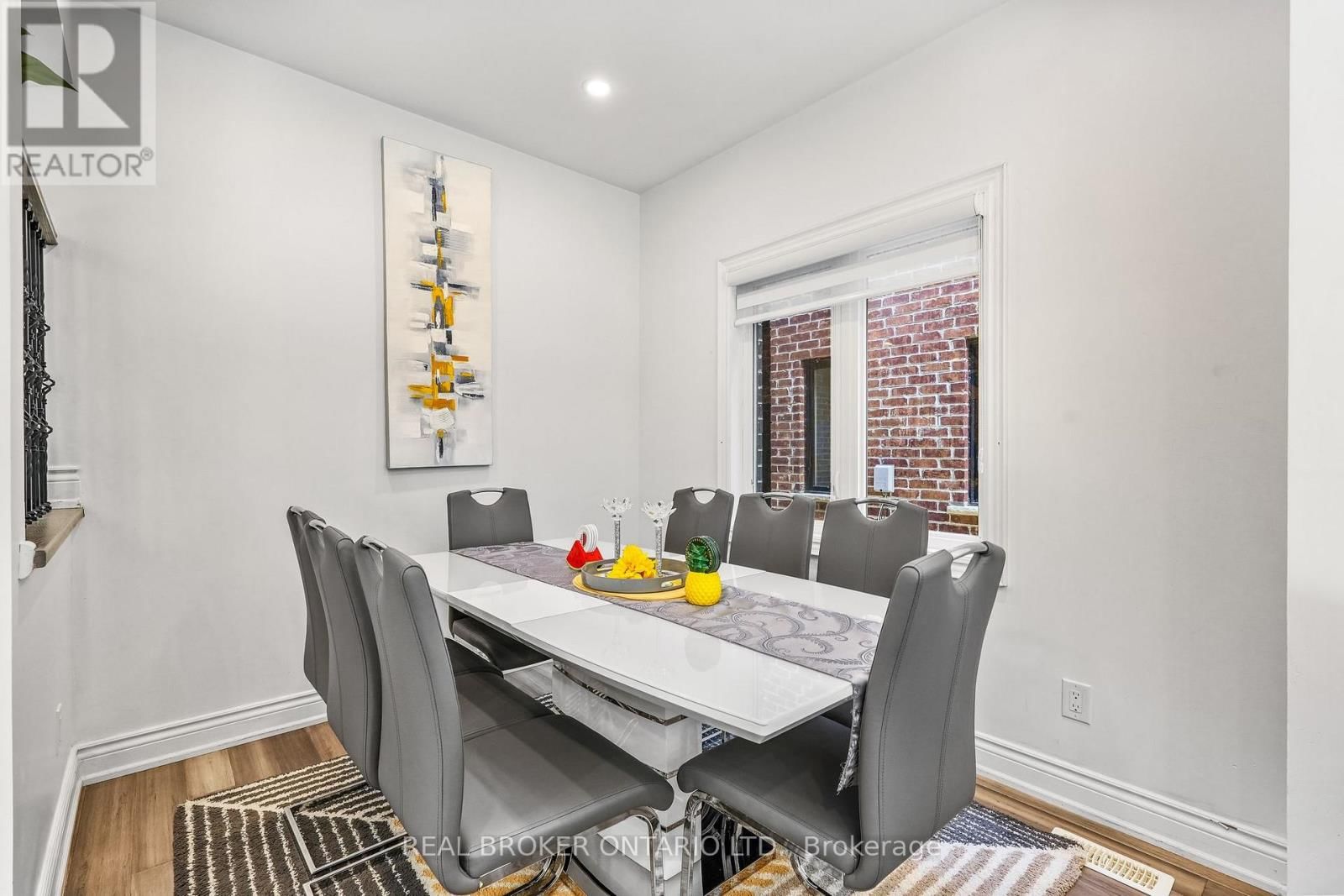 32B CEDAR DRIVE Image 17