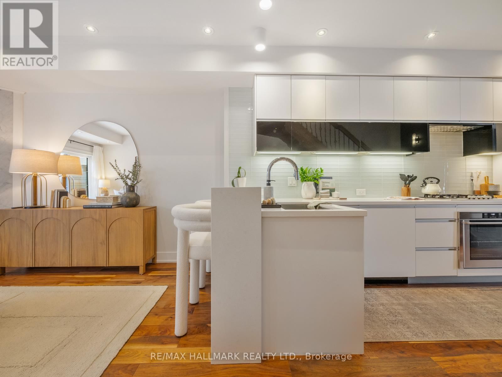 246B SCARBOROUGH ROAD Image 8