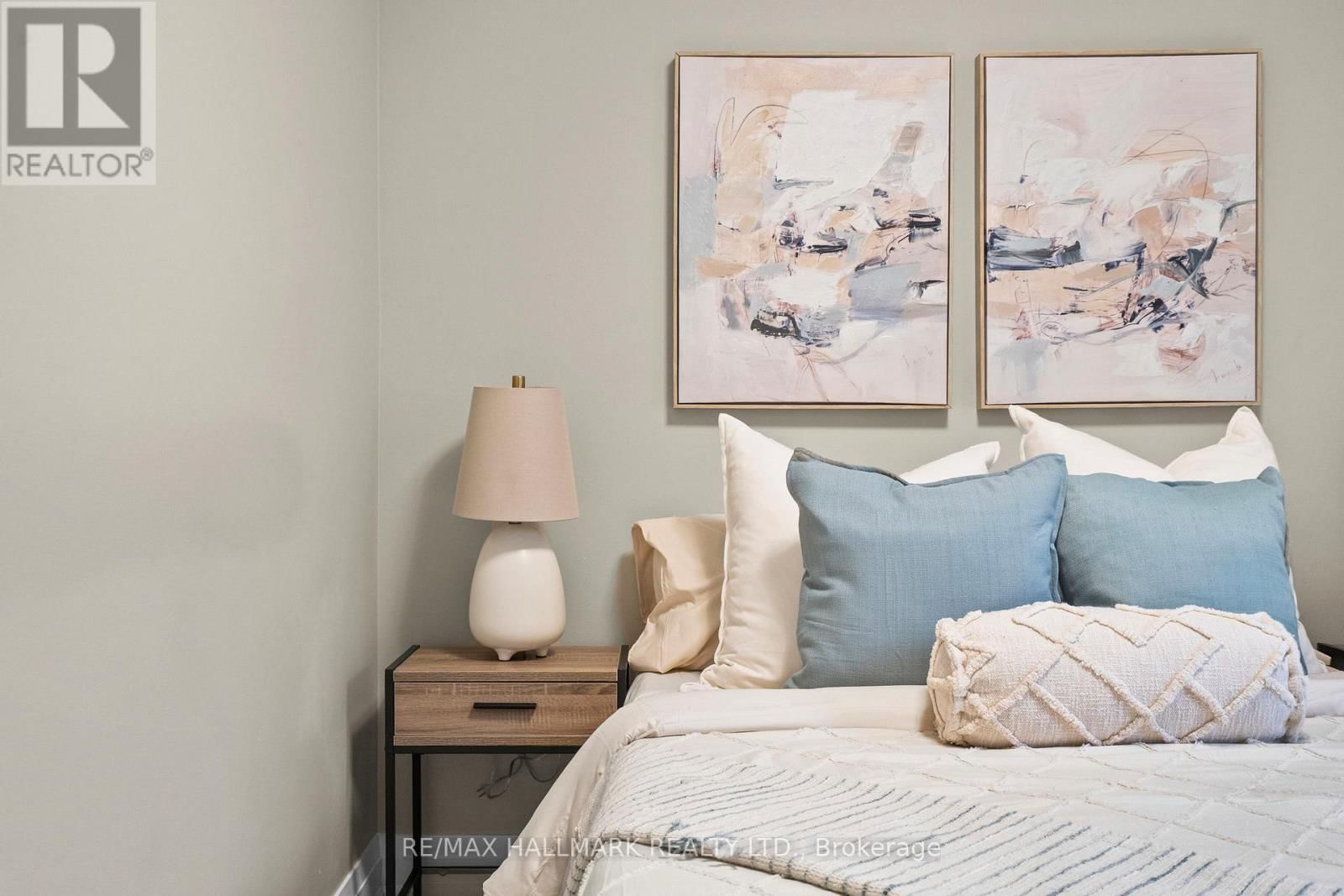 394 MAIN STREET Image 22