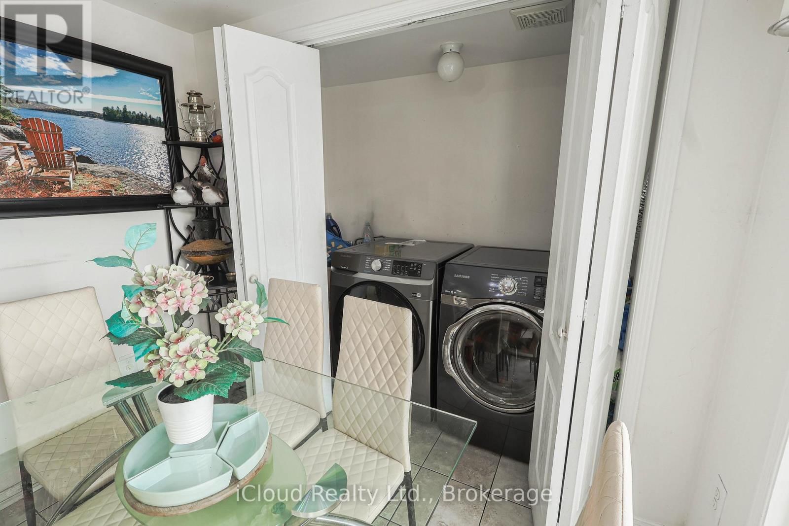 55 MAIDSTONE WAY Image 12