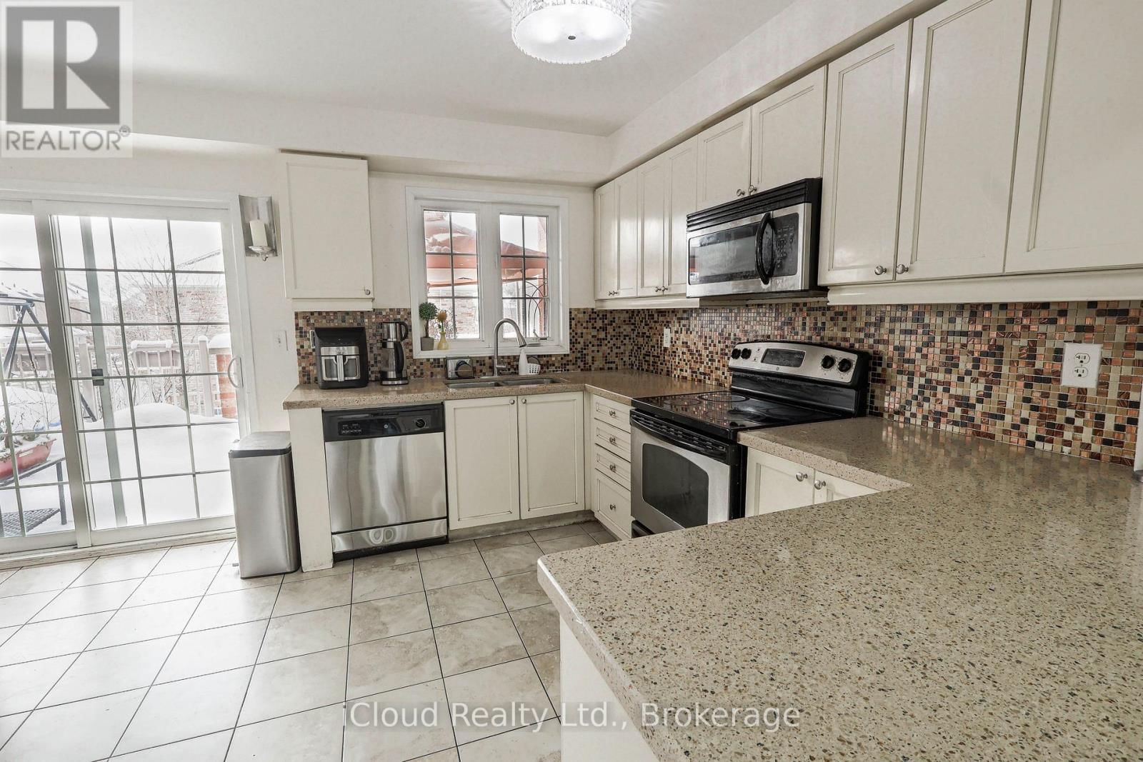 55 MAIDSTONE WAY Image 6