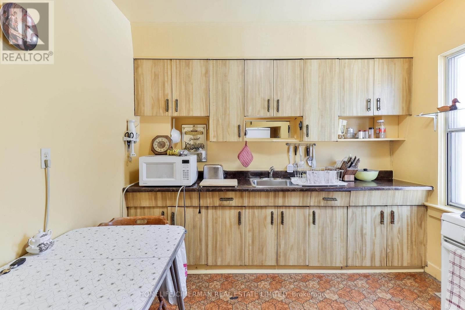 60 BEACH VIEW CRESCENT Image 21