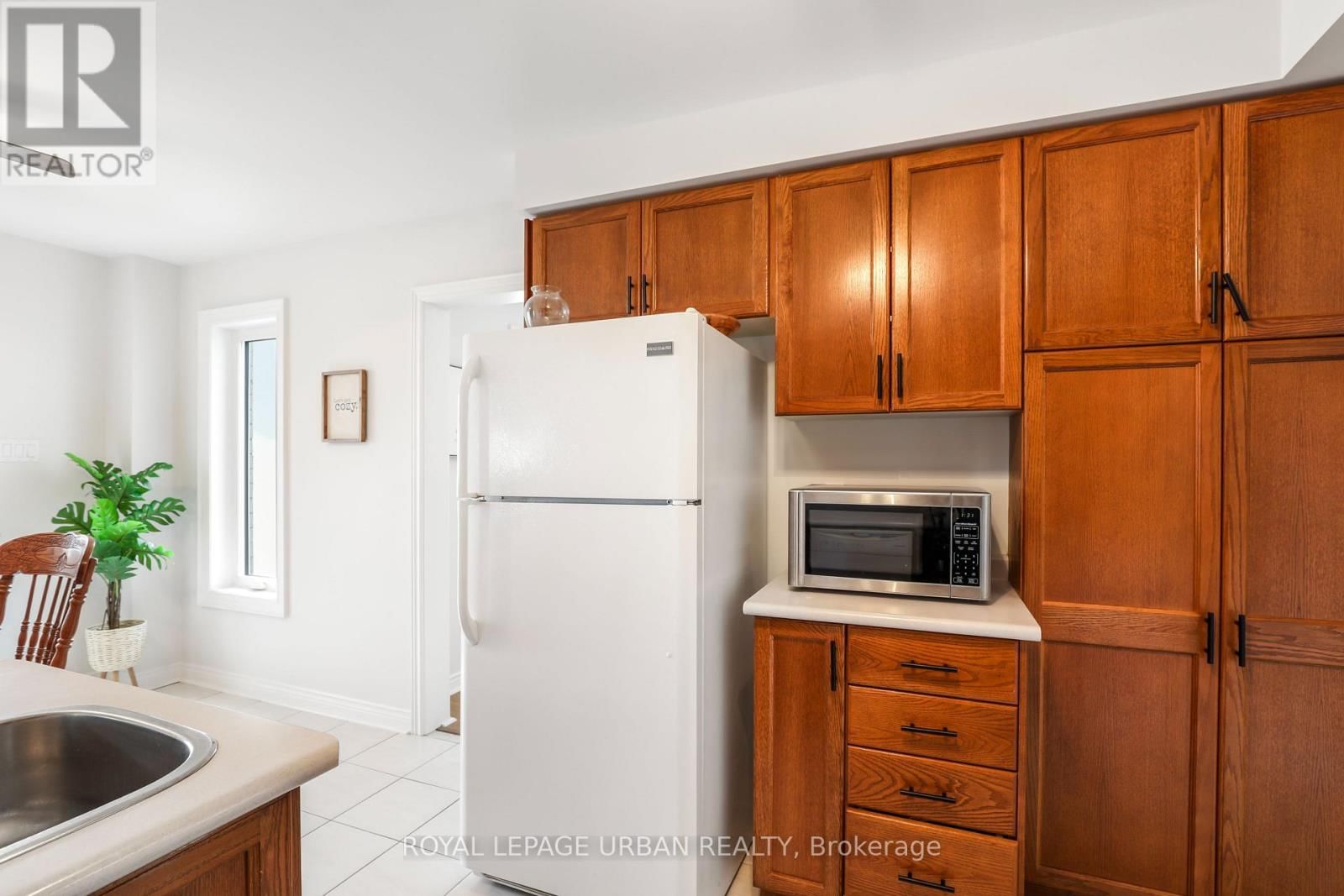 1505 GARLAND CRESCENT Image 11