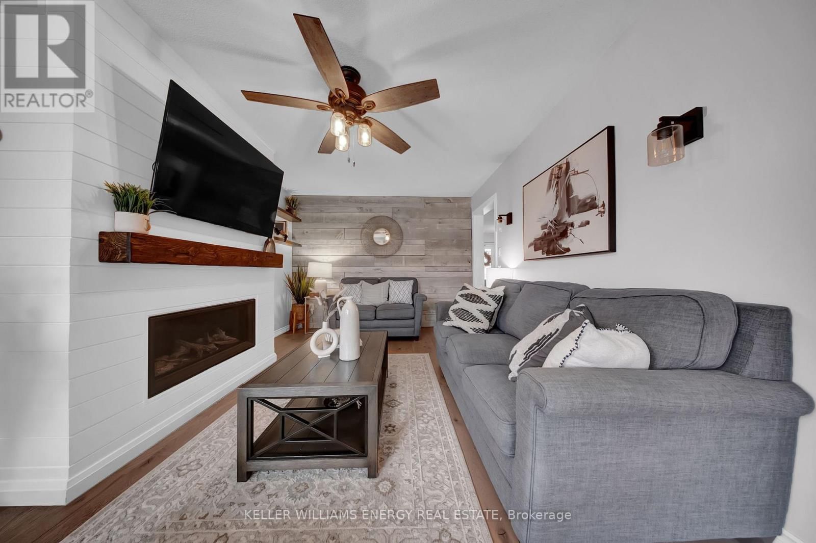 20 HEARTHSTONE CRESCENT Image 16