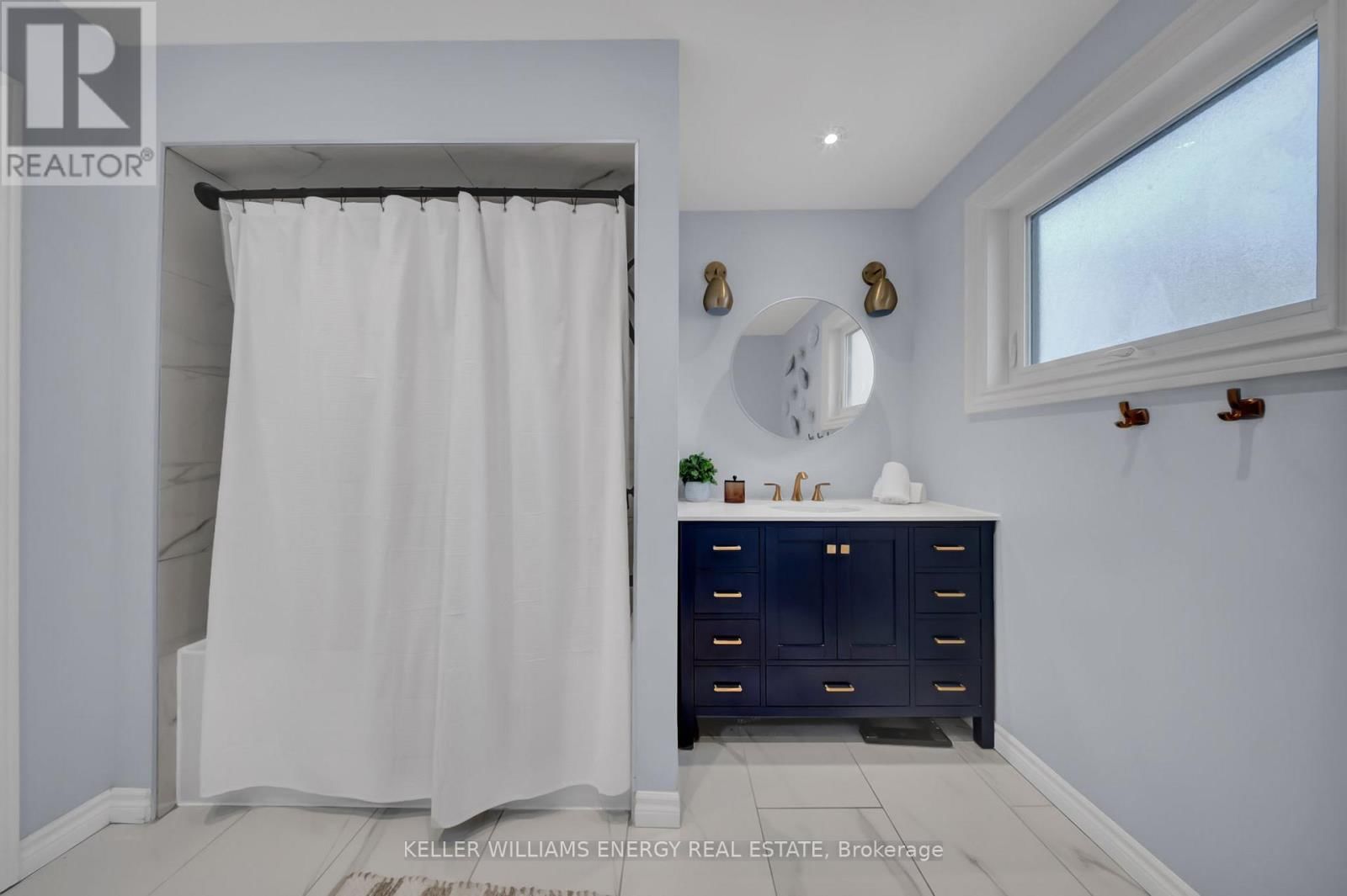 20 HEARTHSTONE CRESCENT Image 31