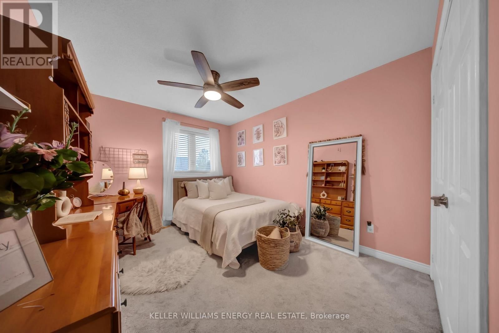 20 HEARTHSTONE CRESCENT Image 34