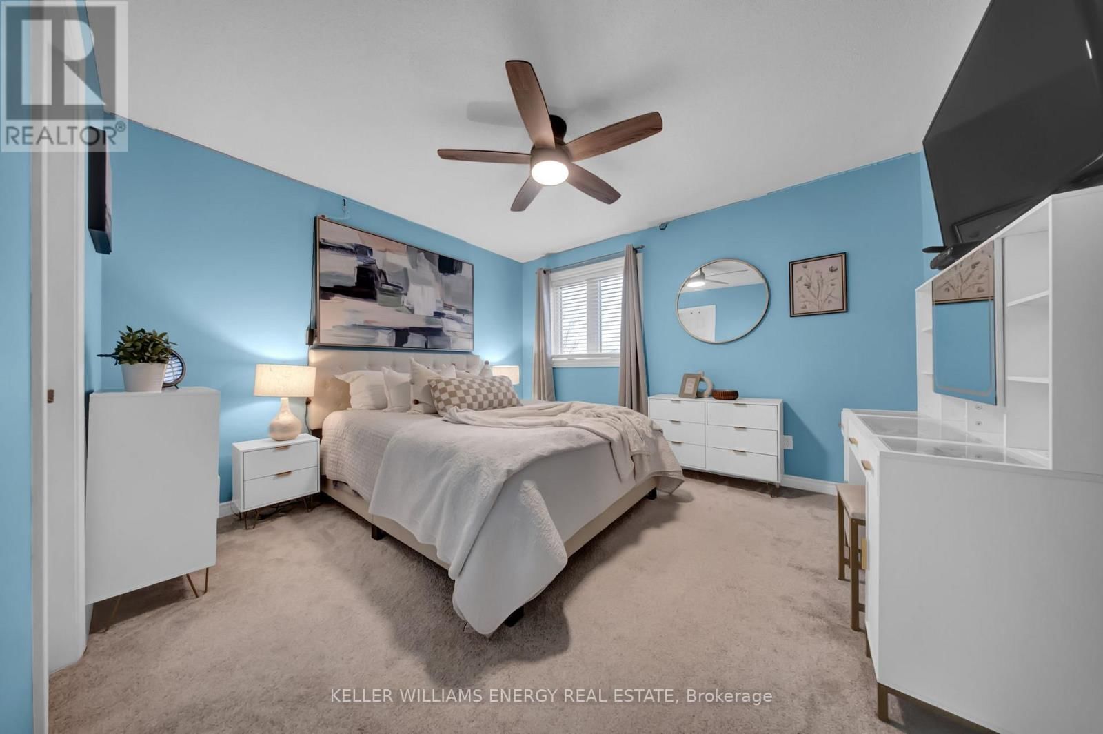 20 HEARTHSTONE CRESCENT Image 36