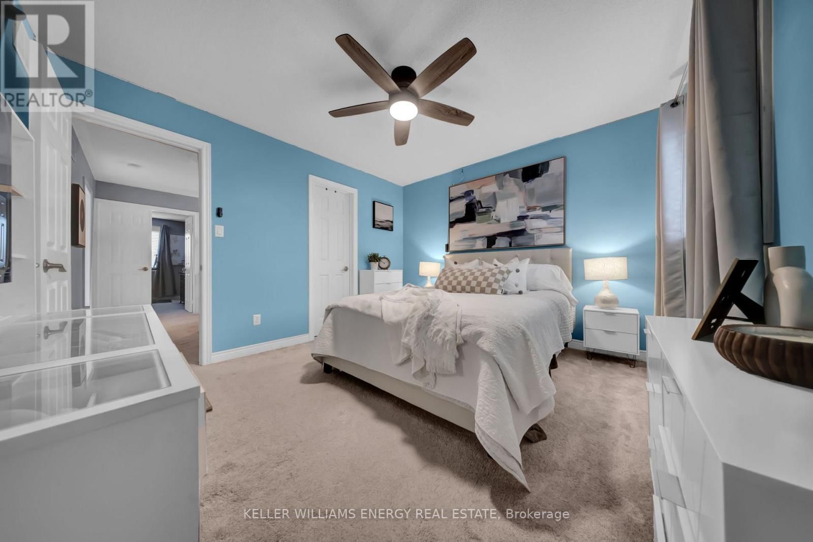 20 HEARTHSTONE CRESCENT Image 37