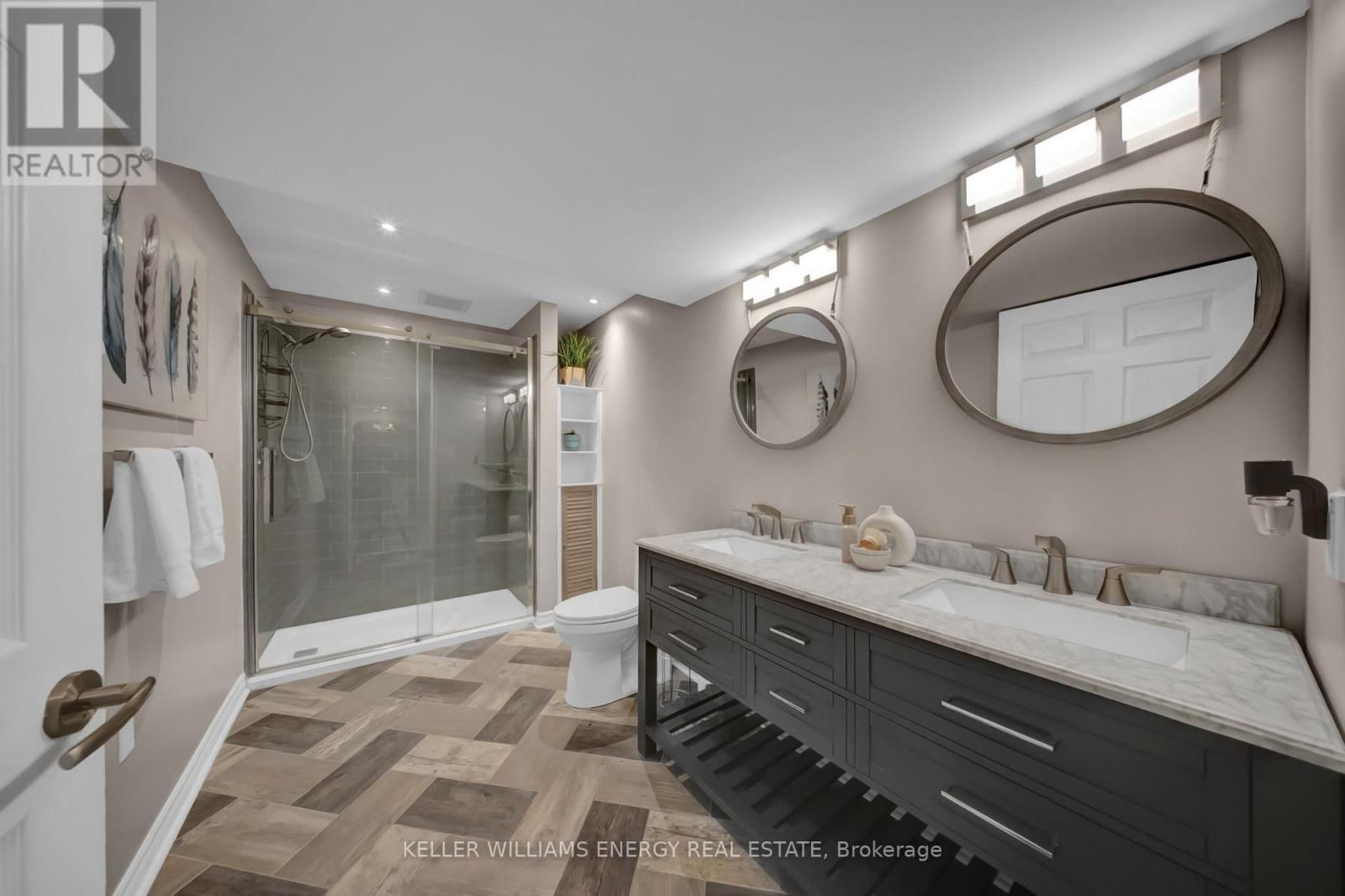 20 HEARTHSTONE CRESCENT Image 40