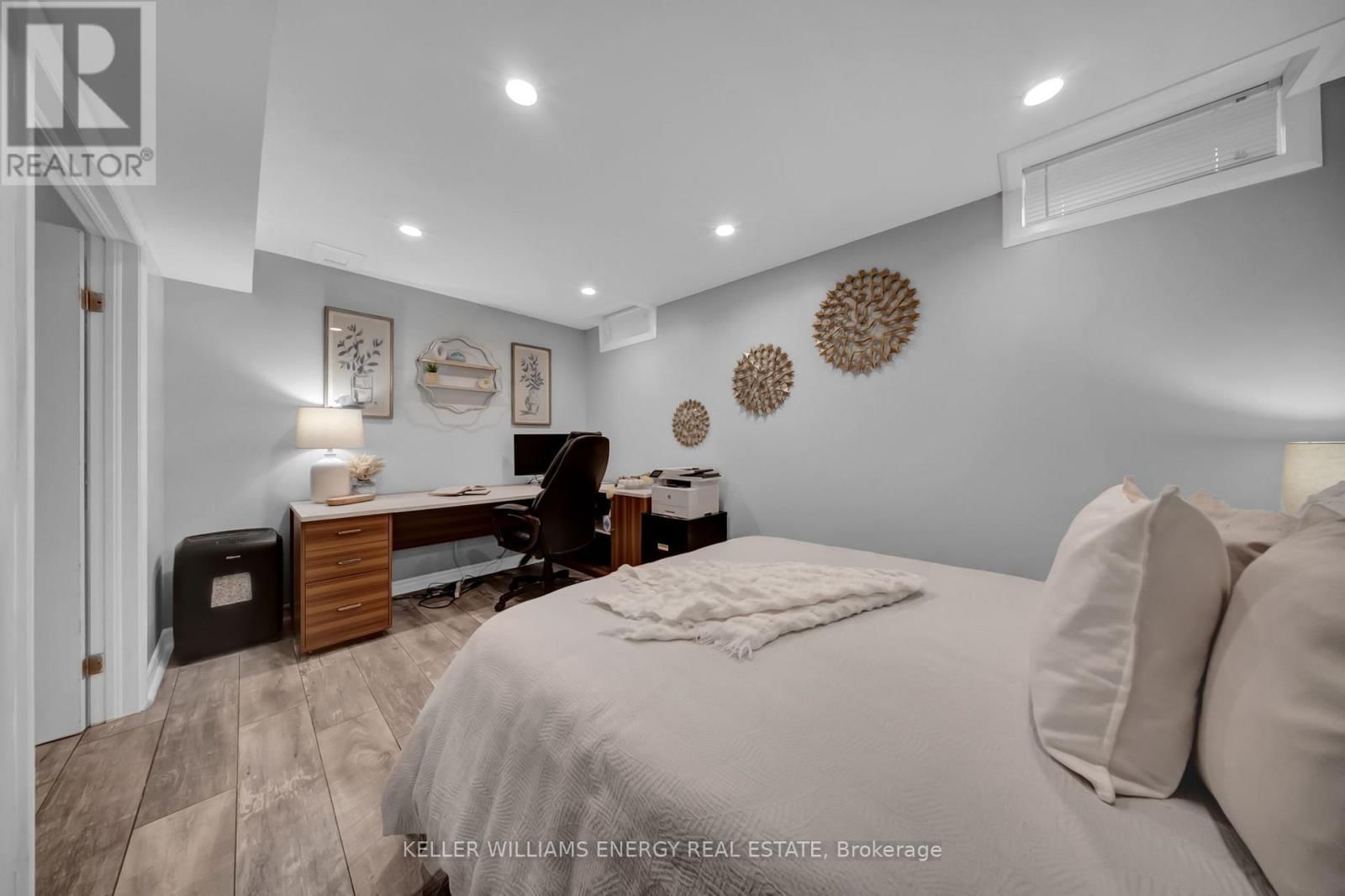 20 HEARTHSTONE CRESCENT Image 48