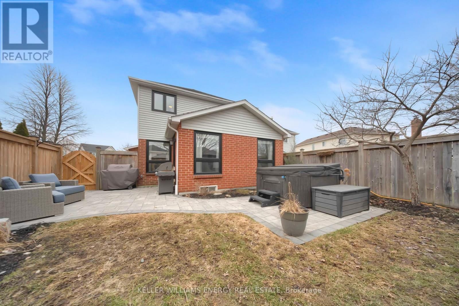 20 HEARTHSTONE CRESCENT Image 8