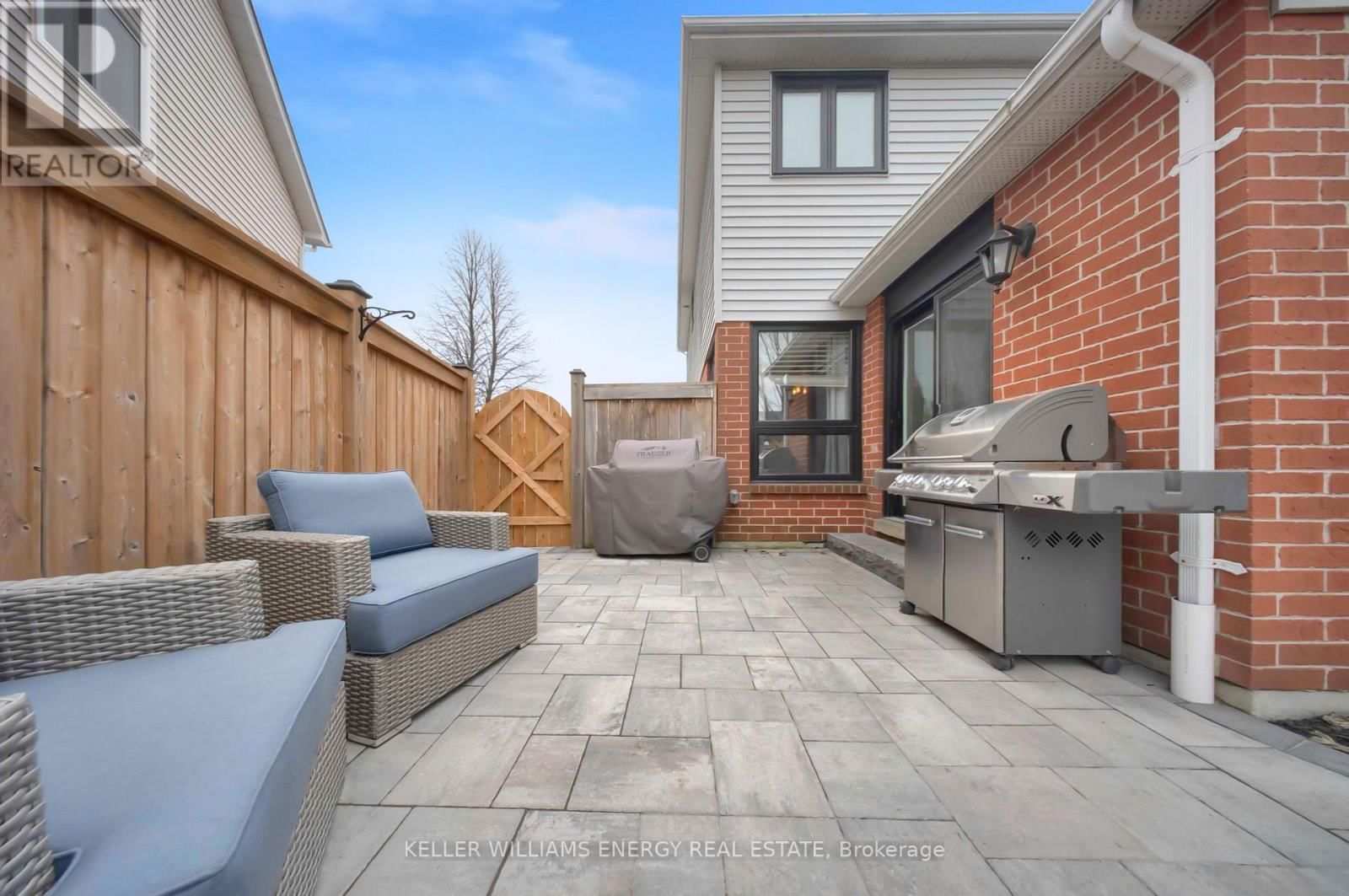 20 HEARTHSTONE CRESCENT Image 9