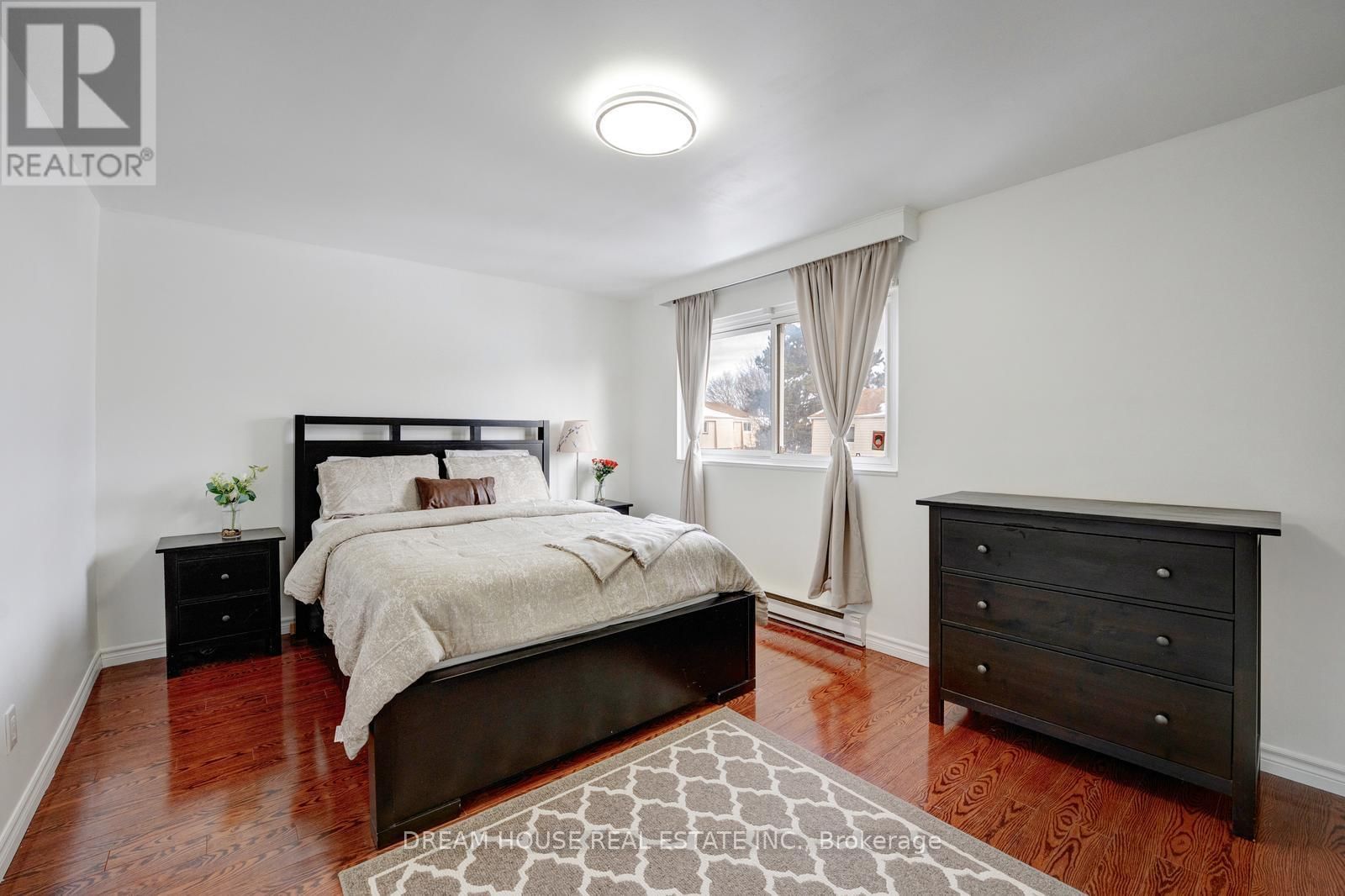 2 - 1655 GETA CIRCLE Image 19