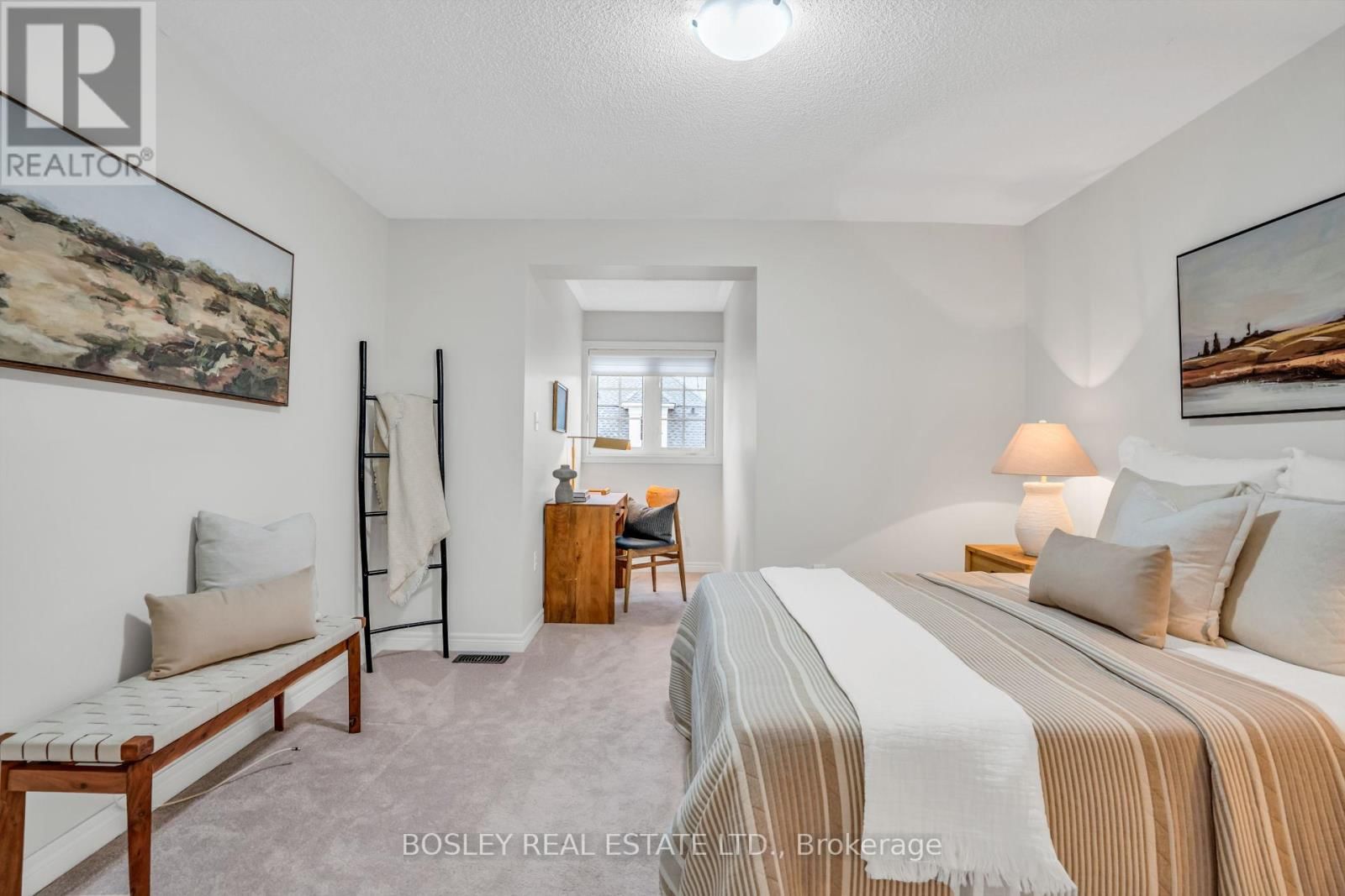 24 - 22 GIDLEY LANE Image 35