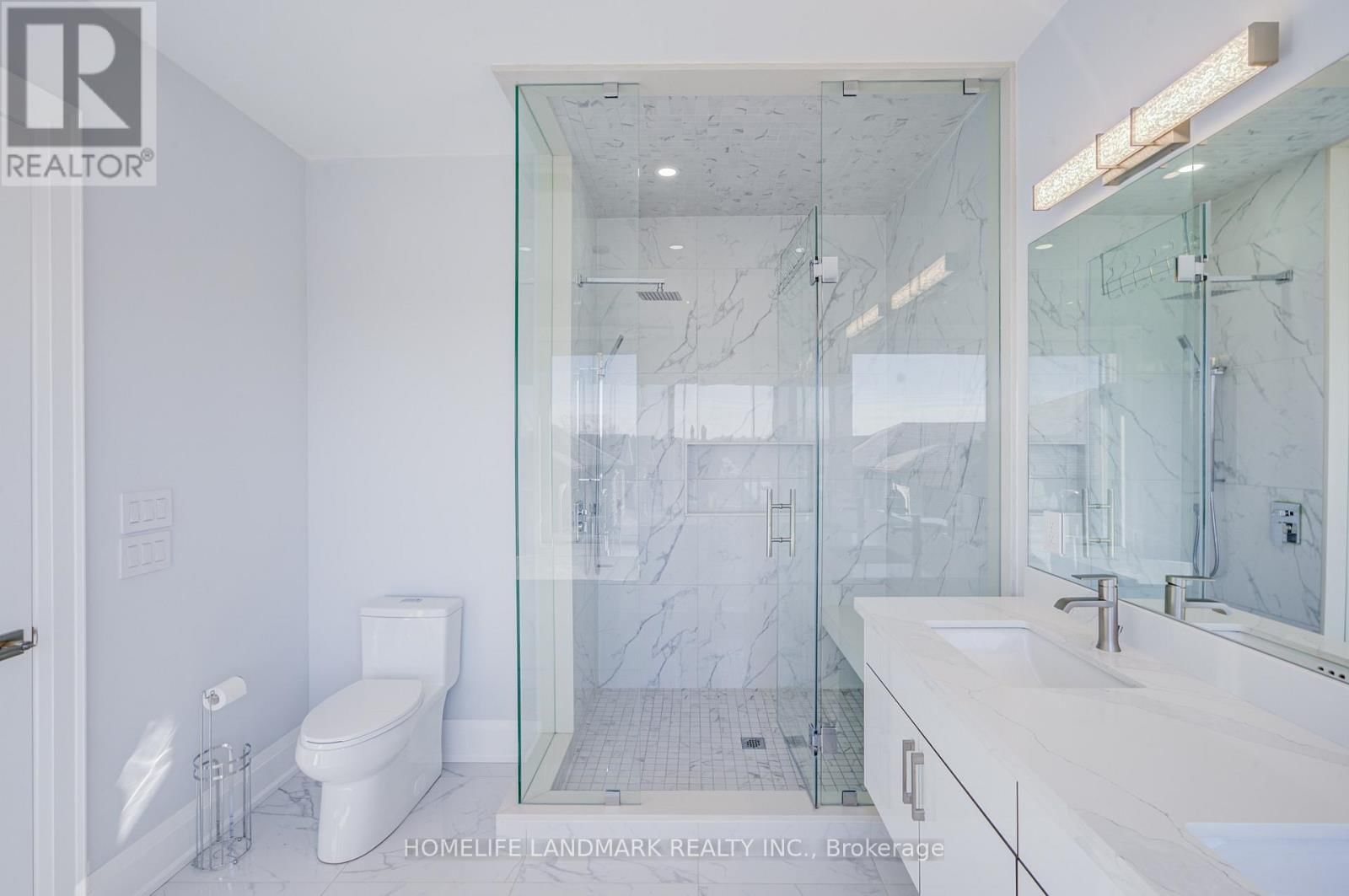 53 SAUGEEN CRESCENT Image 36