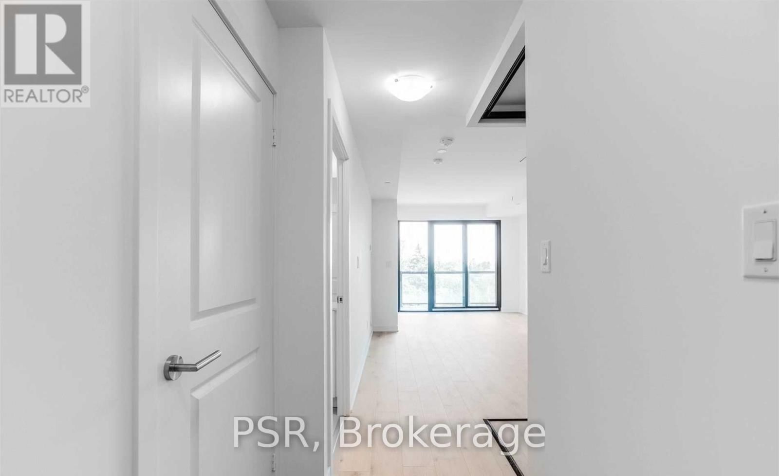 524 - 2799 KINGSTON ROAD Image 13