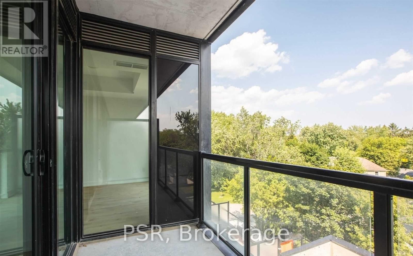 524 - 2799 KINGSTON ROAD Image 17