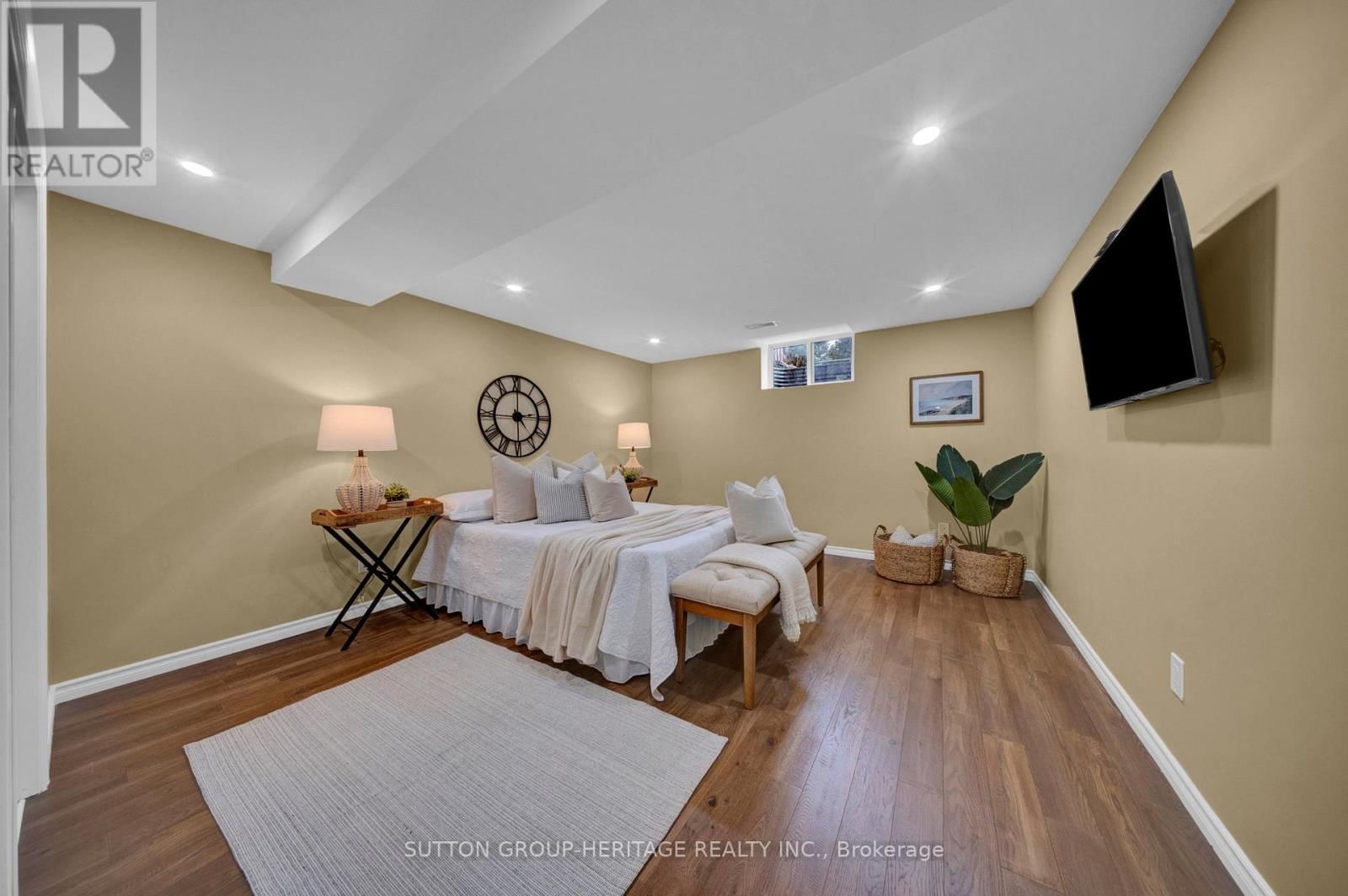 18 - 1111 WILSON ROAD NORTH Image 17