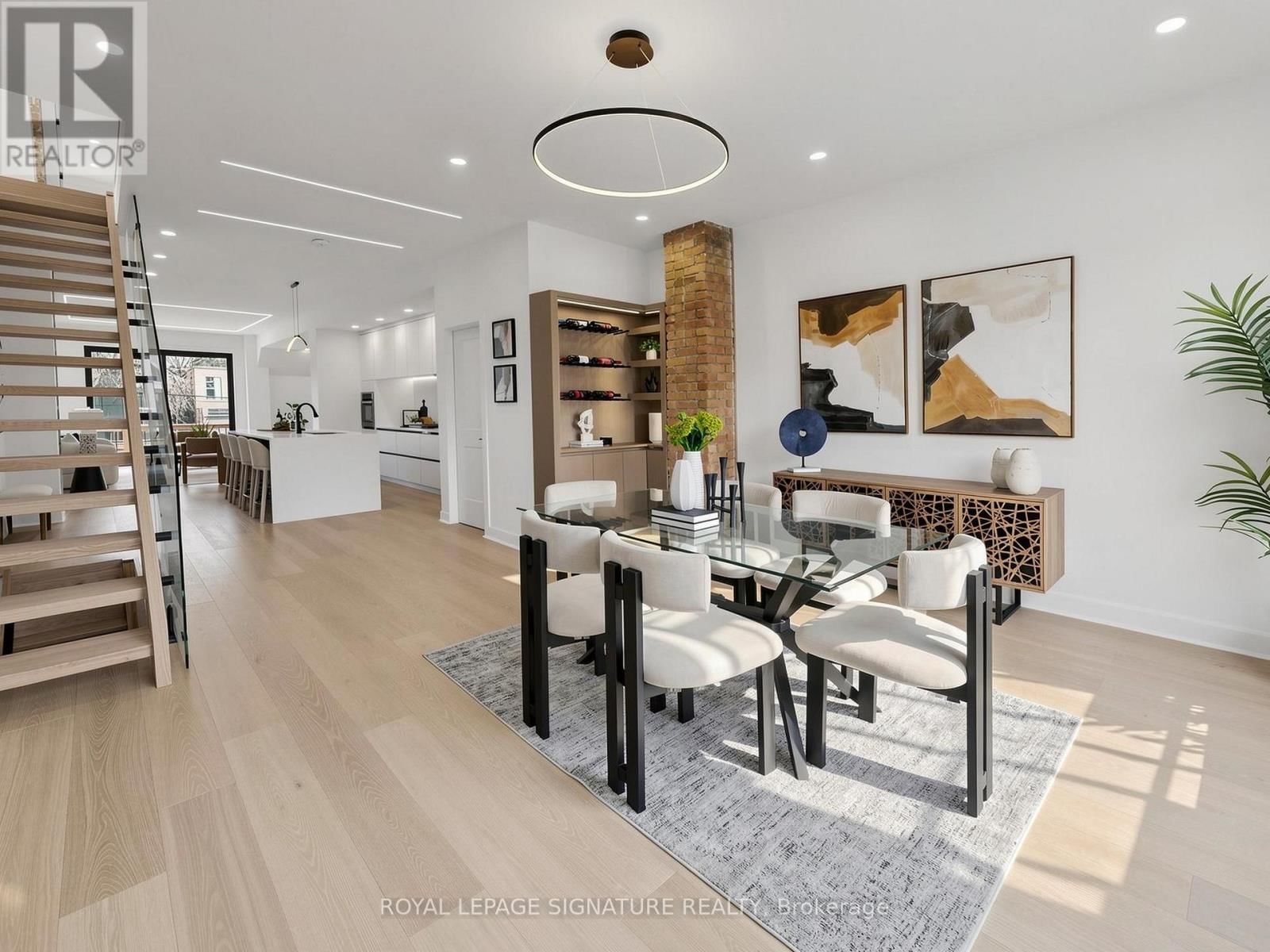 149 VICTOR AVENUE Image 12