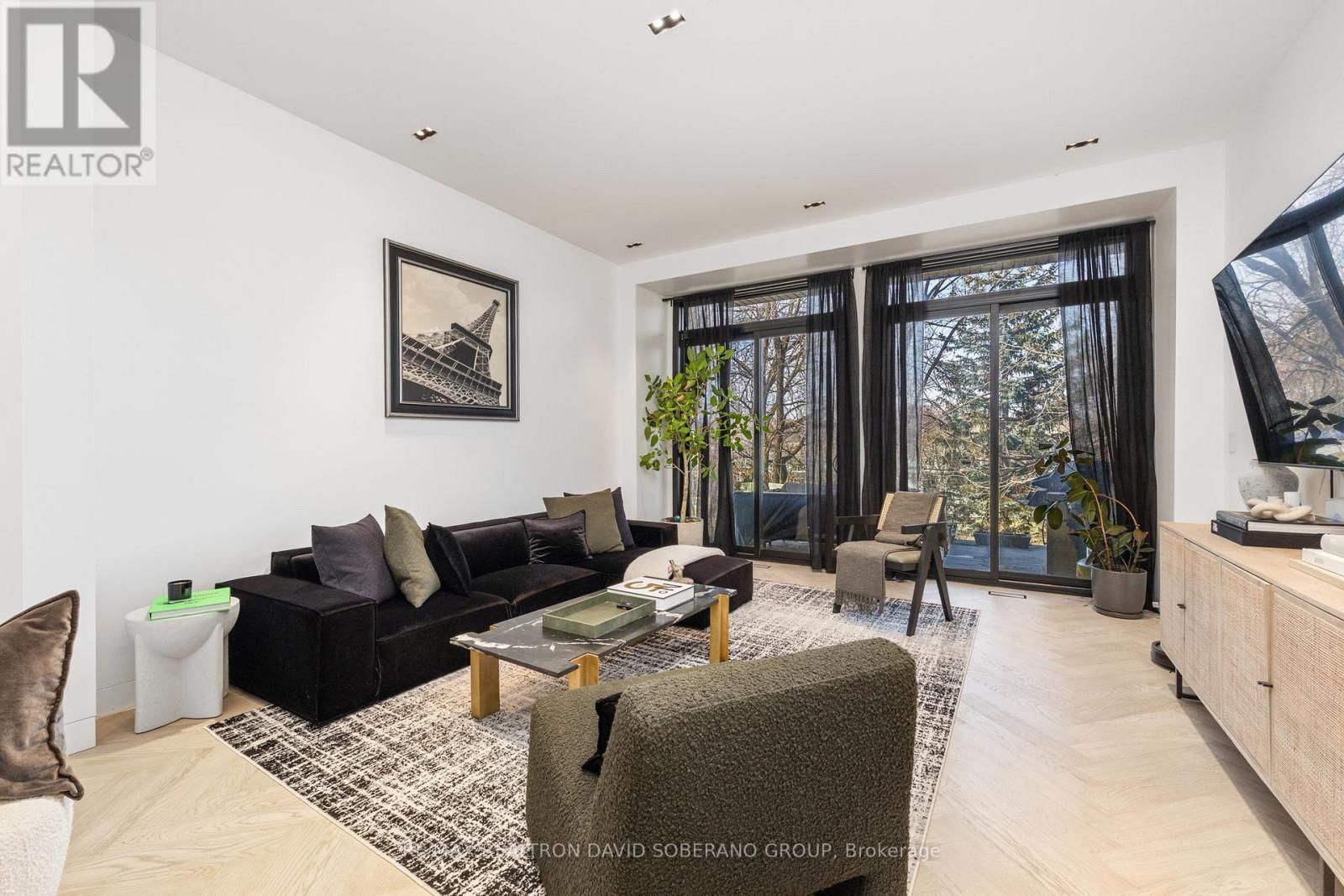 90 EAST LYNN AVENUE Image 14