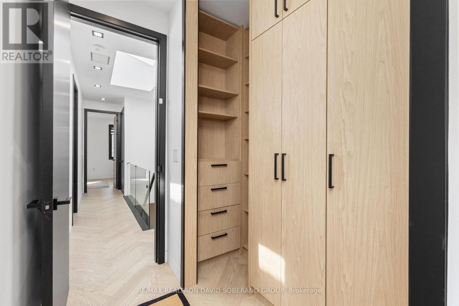 90 EAST LYNN AVENUE Image 26