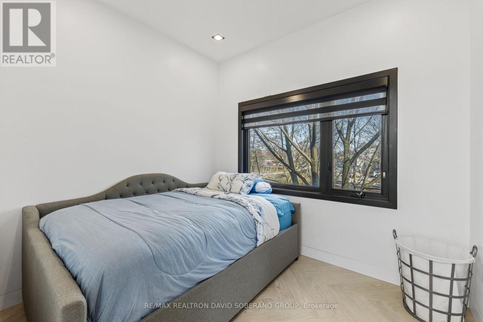 90 EAST LYNN AVENUE Image 30