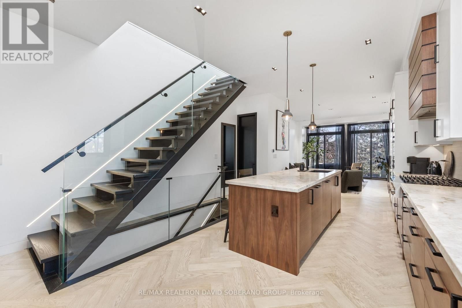 90 EAST LYNN AVENUE Image 9