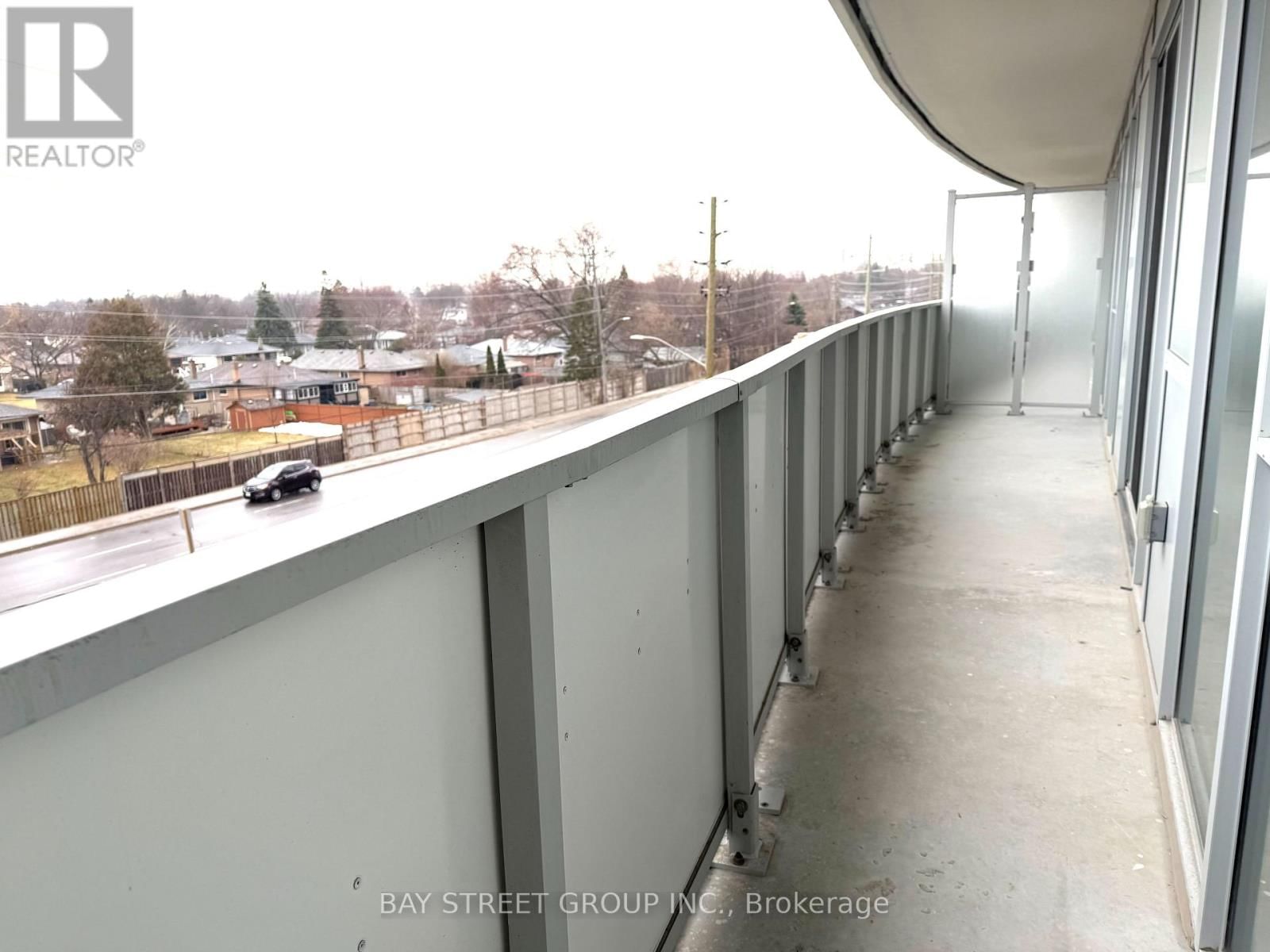 211 - 1010 SANDY BEACH ROAD Image 18