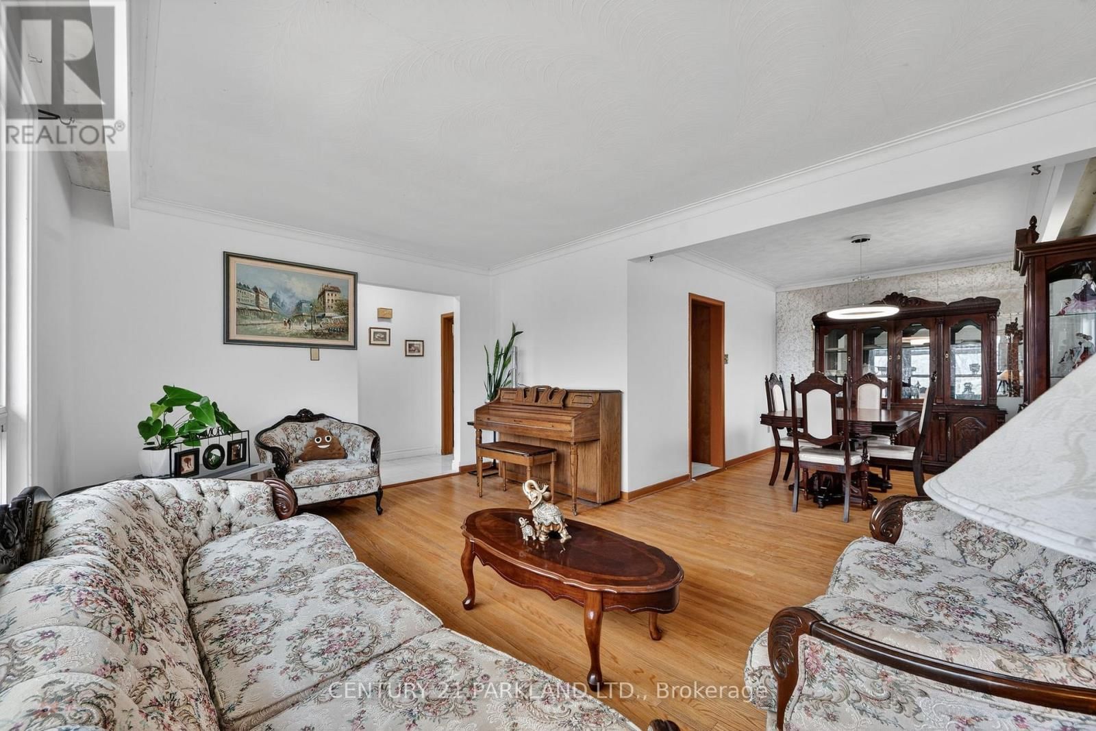 63 BRANTWOOD DRIVE Image 6