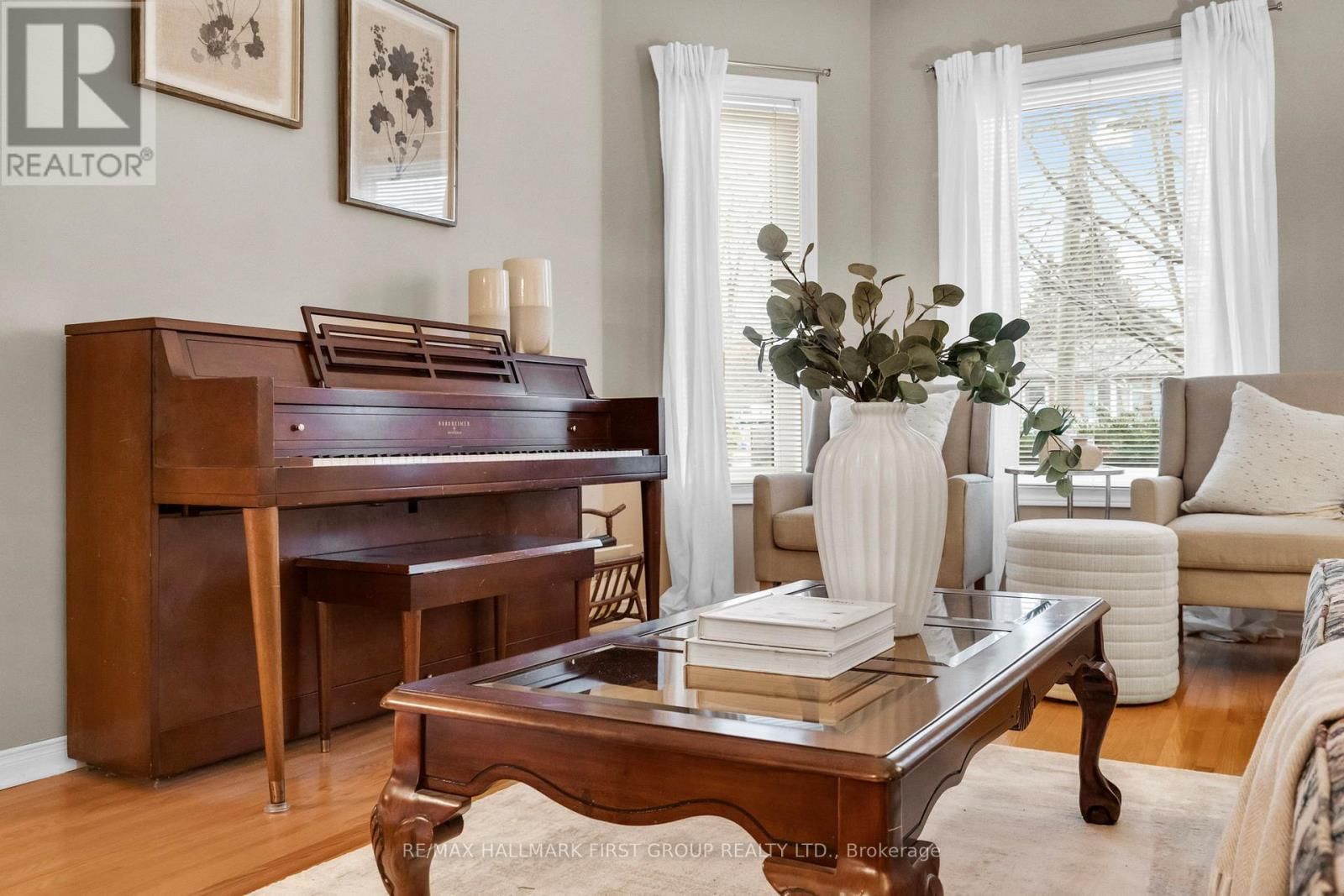 1907 WOODVIEW AVENUE Image 16