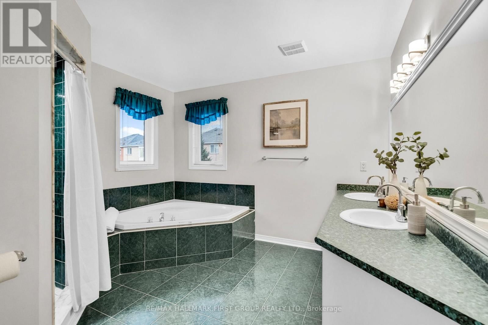 1907 WOODVIEW AVENUE Image 26