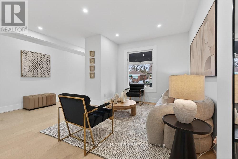 290 CHISHOLM AVENUE Image 11