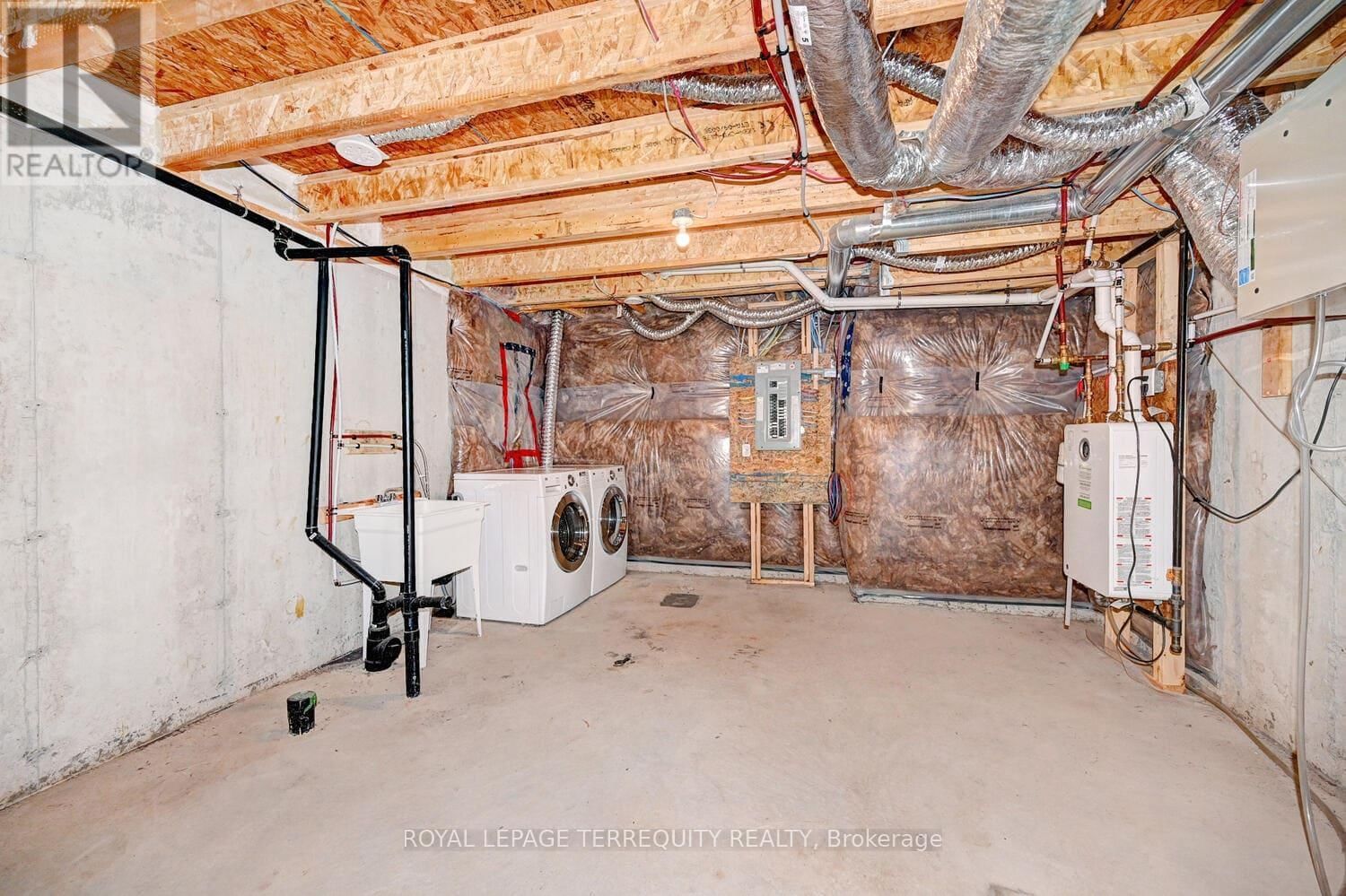 105 JOLLY WAY Image 34