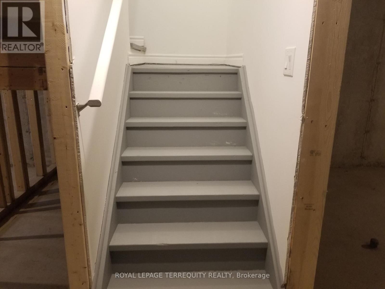 105 JOLLY WAY Image 44