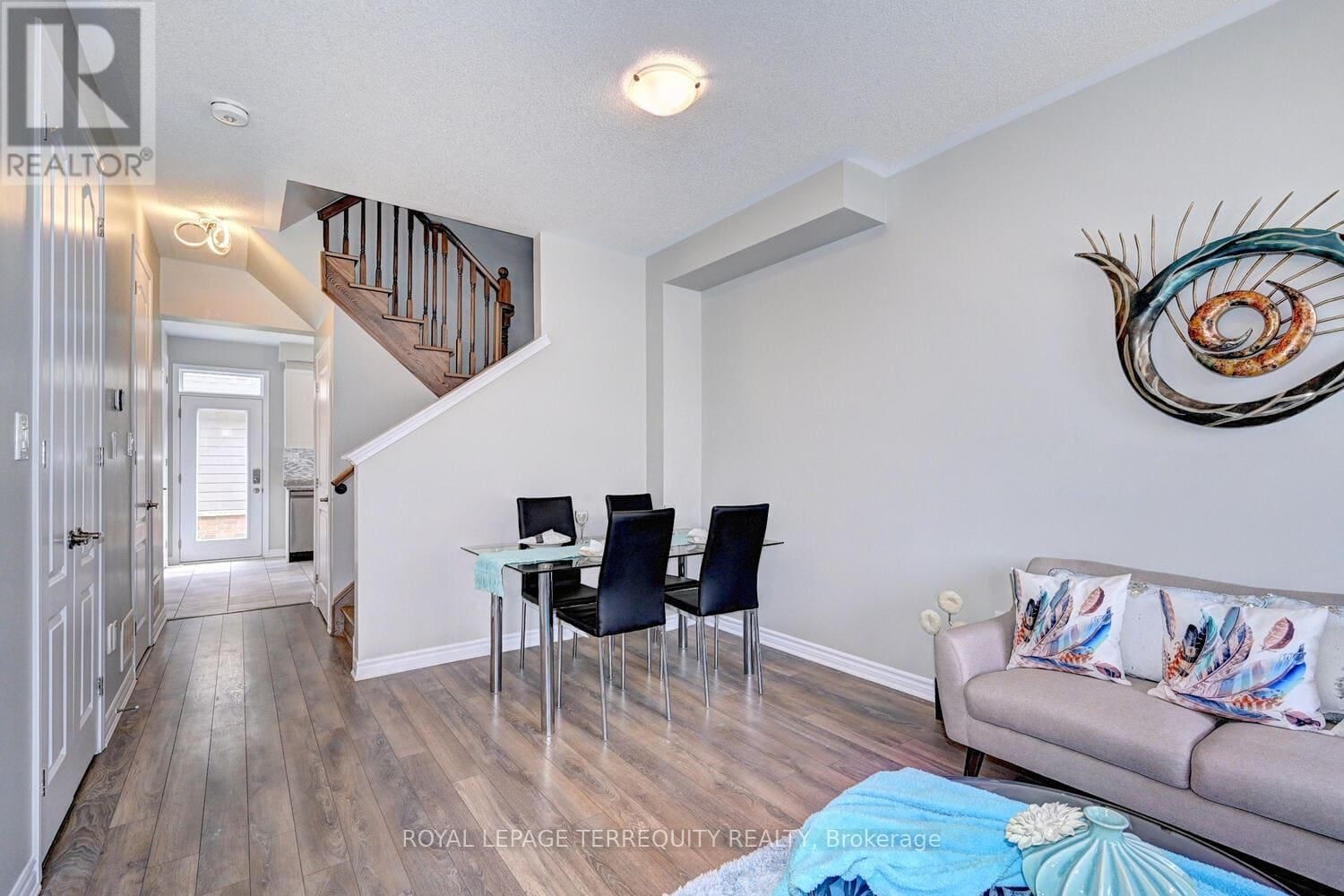 105 JOLLY WAY Image 8