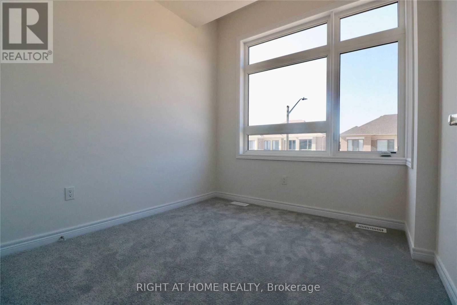 9 CONARTY CRESCENT Image 18