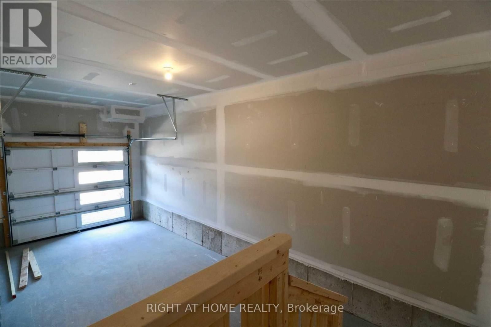 9 CONARTY CRESCENT Image 22