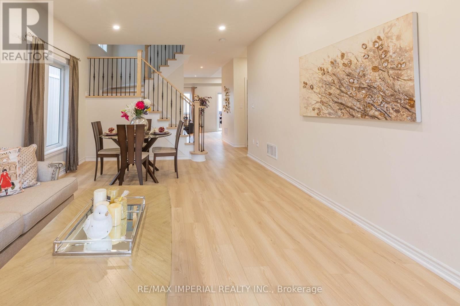 10 SANDGATE STREET Image 3