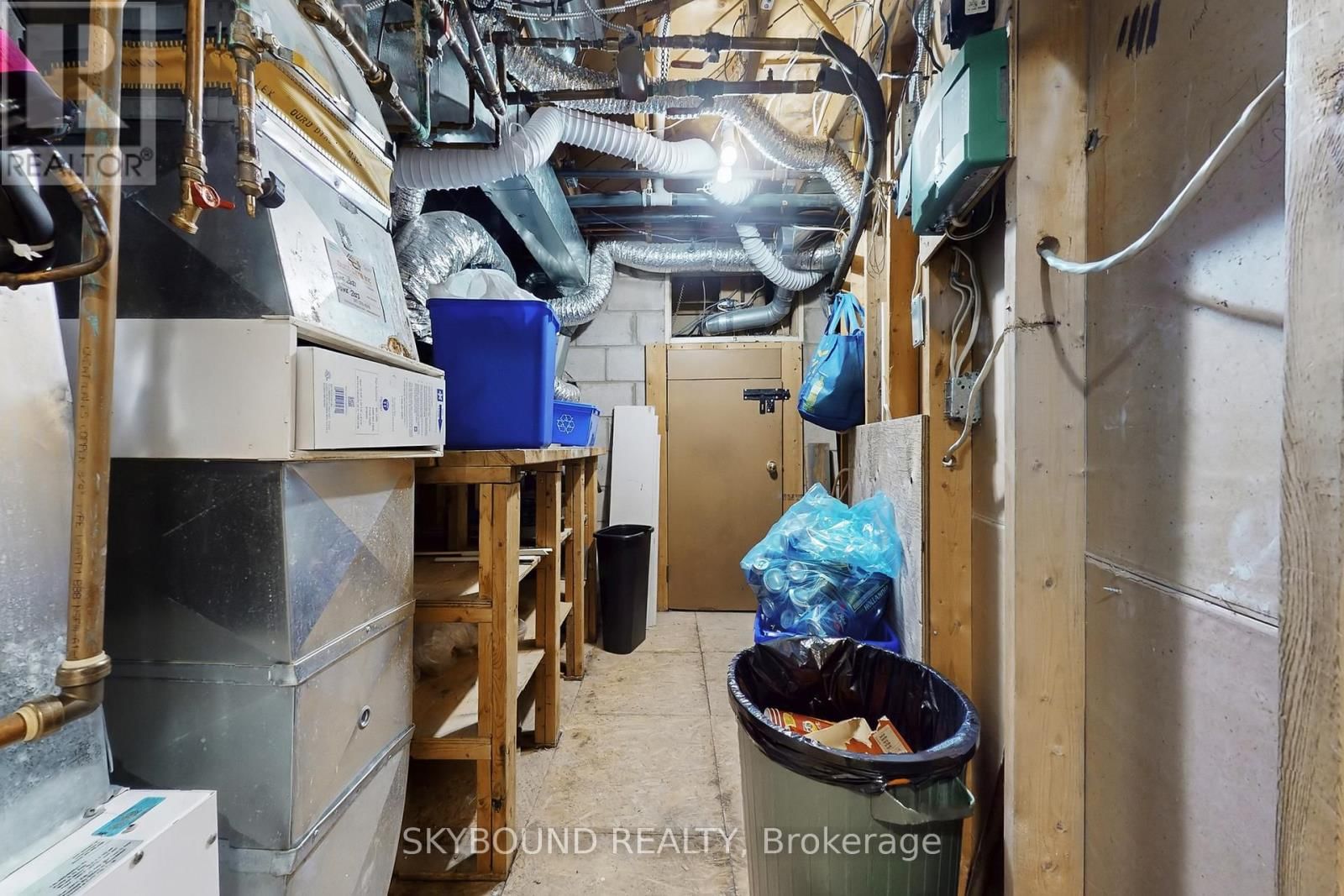 265 DOVER STREET Image 26