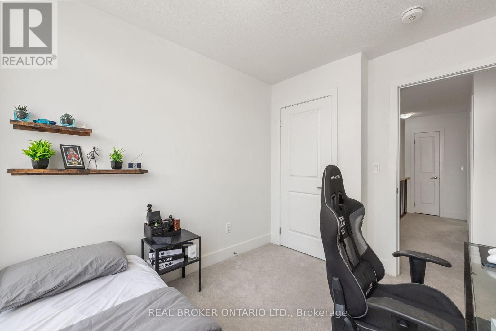 9 NAUTICAL WAY Image 10