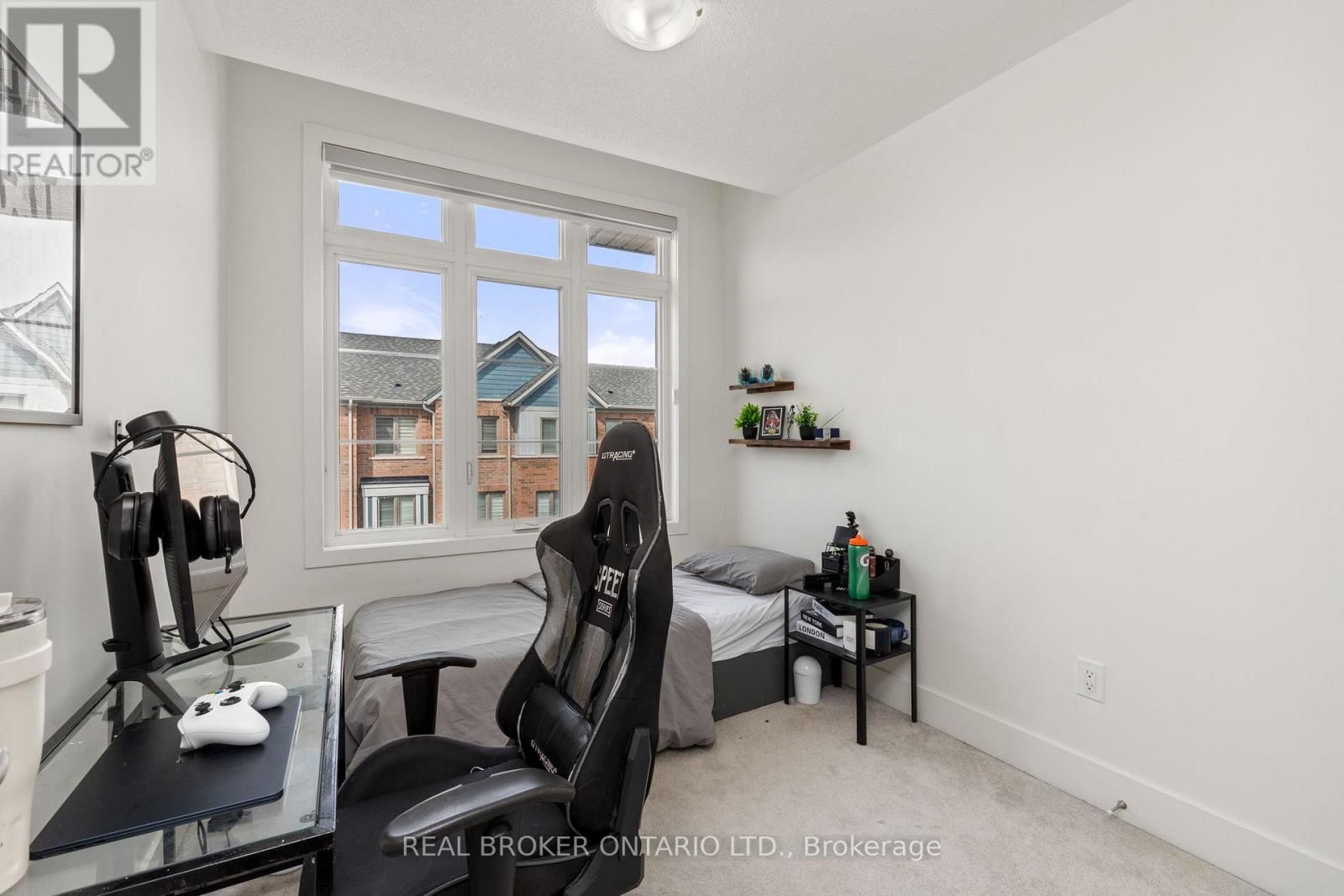 9 NAUTICAL WAY Image 11