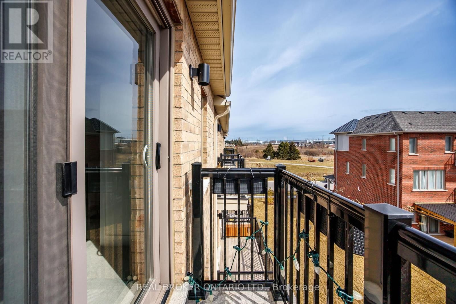 9 NAUTICAL WAY Image 13