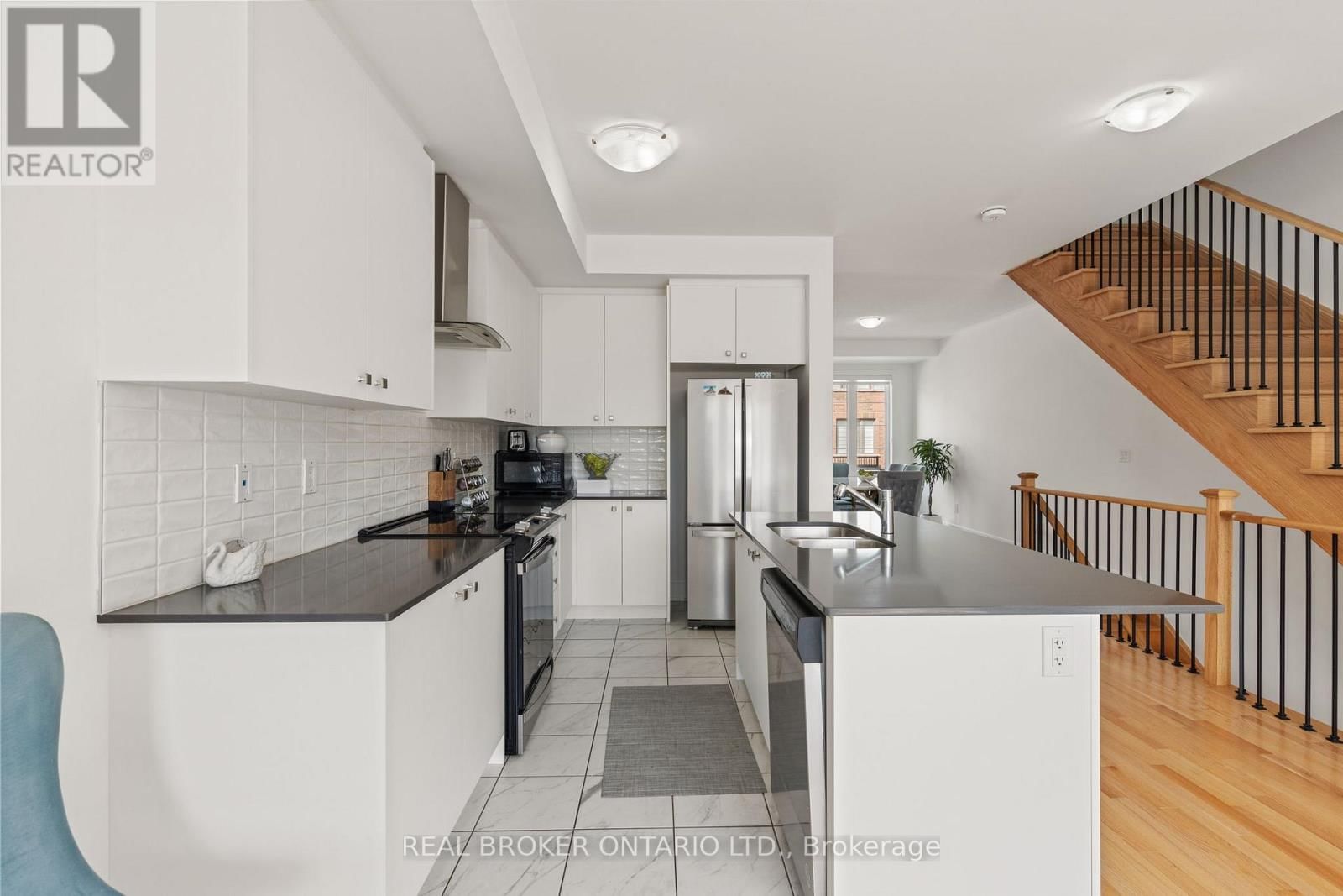 9 NAUTICAL WAY Image 26