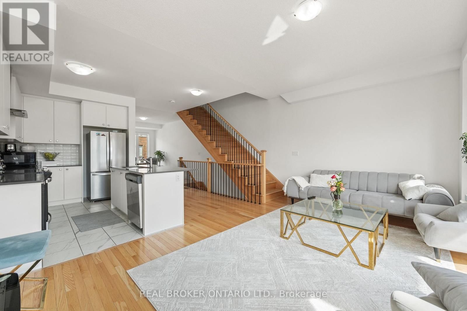 9 NAUTICAL WAY Image 31