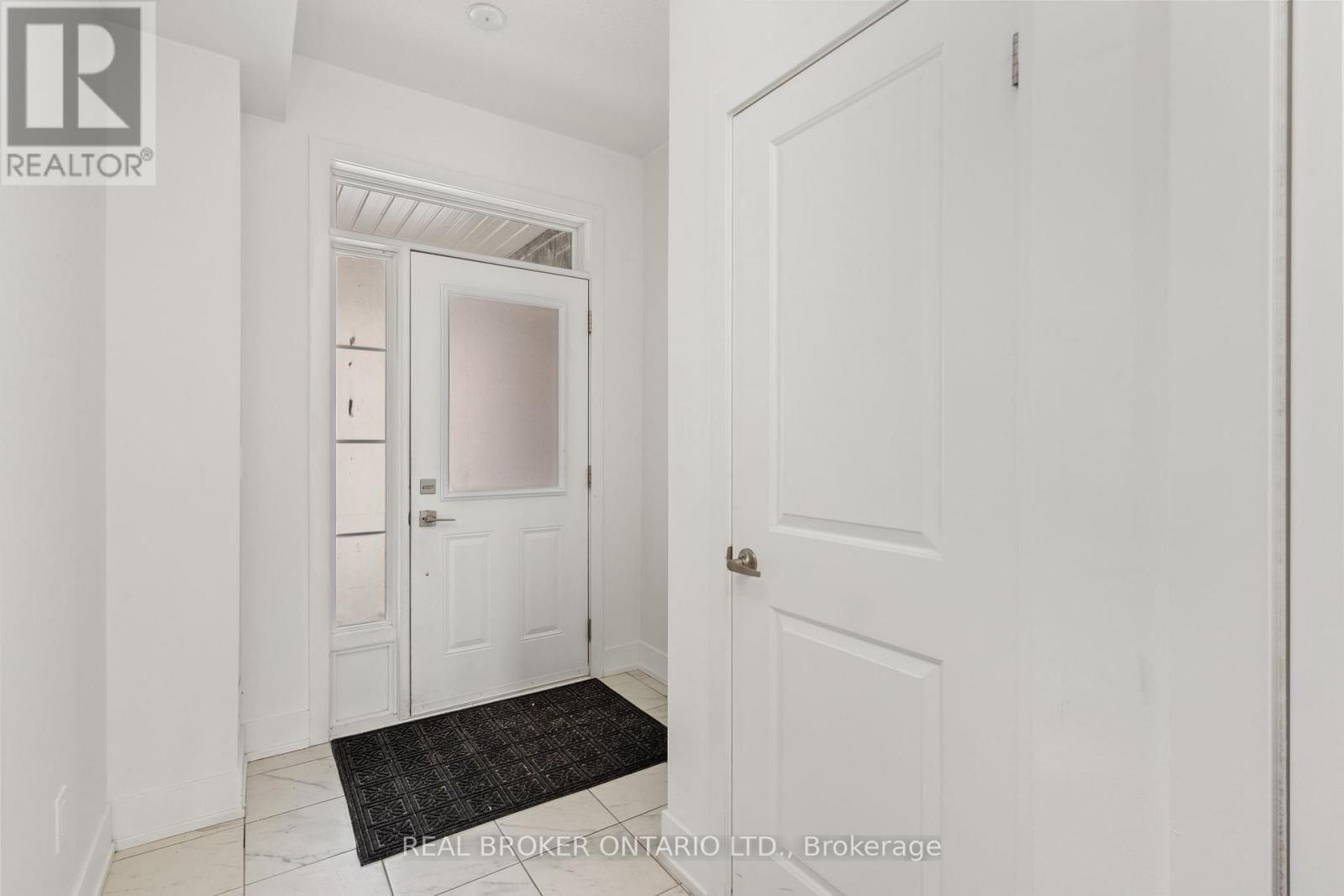 9 NAUTICAL WAY Image 6