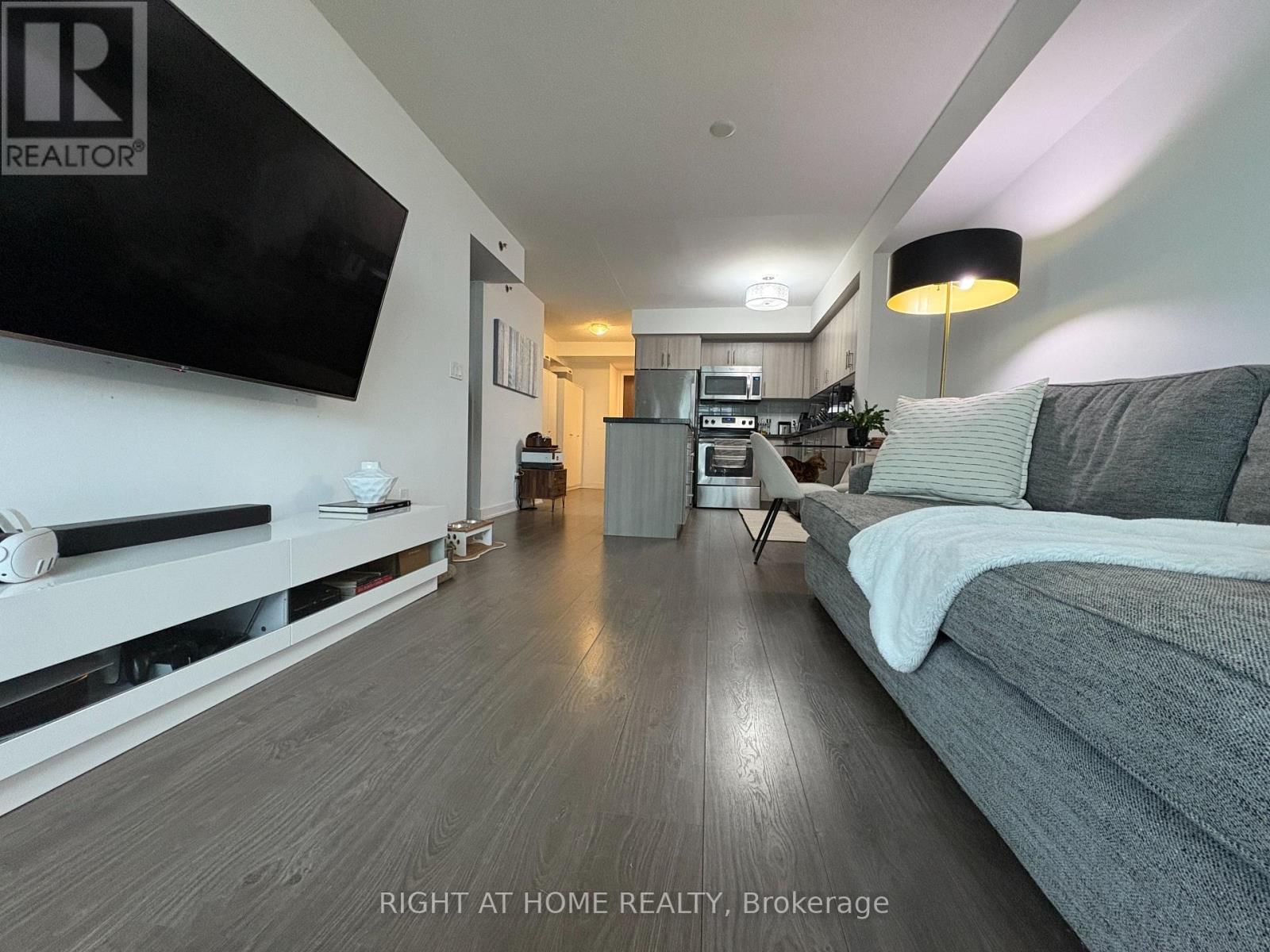 915 - 185 BONIS AVENUE Image 5