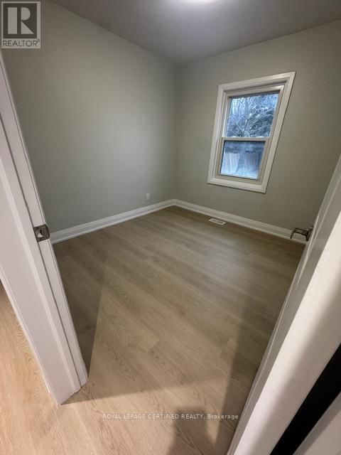 16 ALMOND AVENUE Image 16