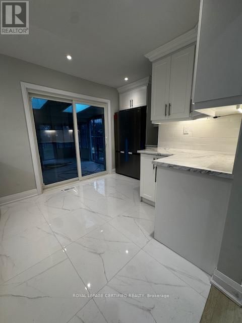 16 ALMOND AVENUE Image 22