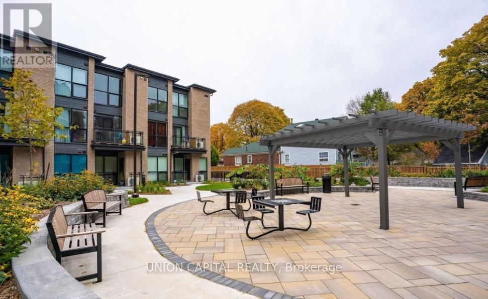 423 - 1 FALAISE ROAD Image 18